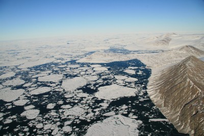 MarkhamFiord_August2008_B